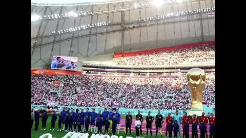 中国女冰壶队绝地反击，险赢3分晋级世锦赛四强，央视体育现场直播