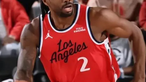 周琦缺阵首钢连败，浙江狂胜约克34分，或提前告别四强竞争