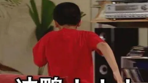 水晶宫对阵狼队：亨德森、萨尔领衔首发，萨、布埃诺出战